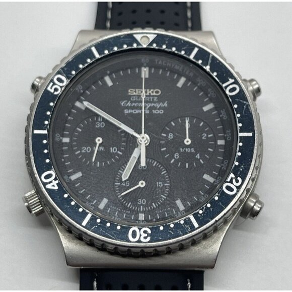 Vintage 1980s Seiko Sports 100 Men's Black Watch 7A28-7049 Chronograph - Picture 4 of 10